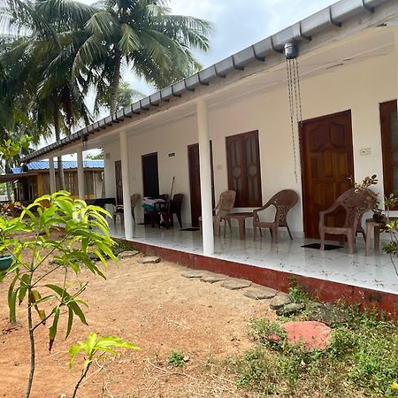 Gopalapuram Guest House Nilaveli Extérieur photo